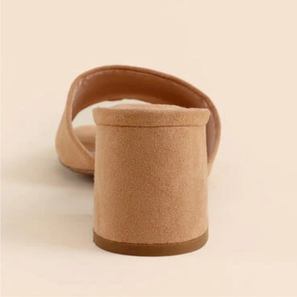 Quipid Chunky Toe Block Heel - Picture 3 of 5